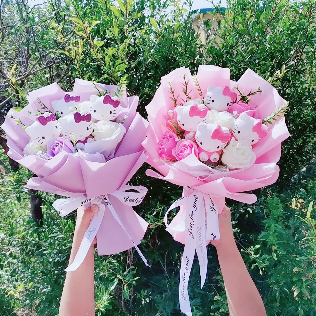 Plush Flower Bouquet with Rose Design