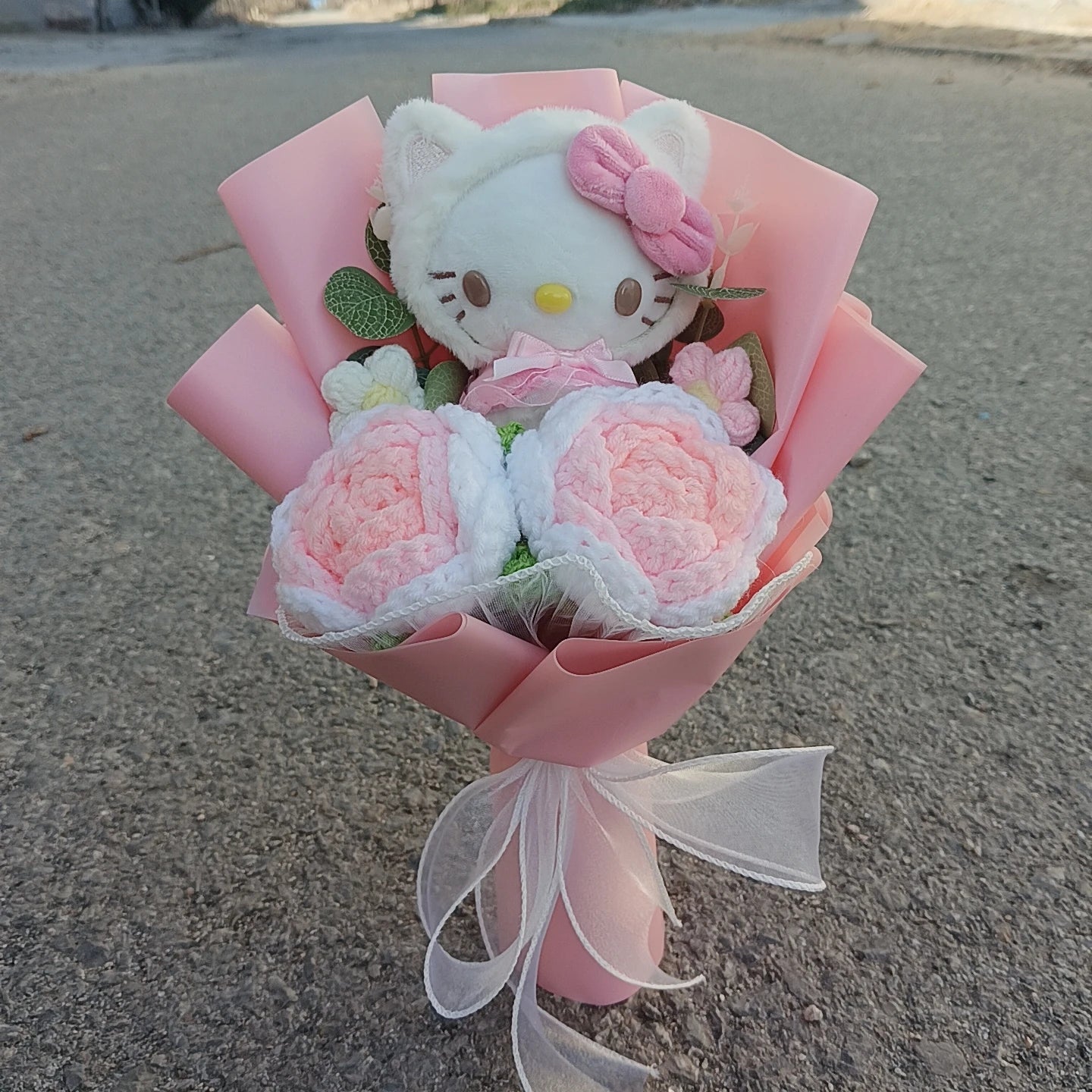Plush Flower Bouquet with Rose Design